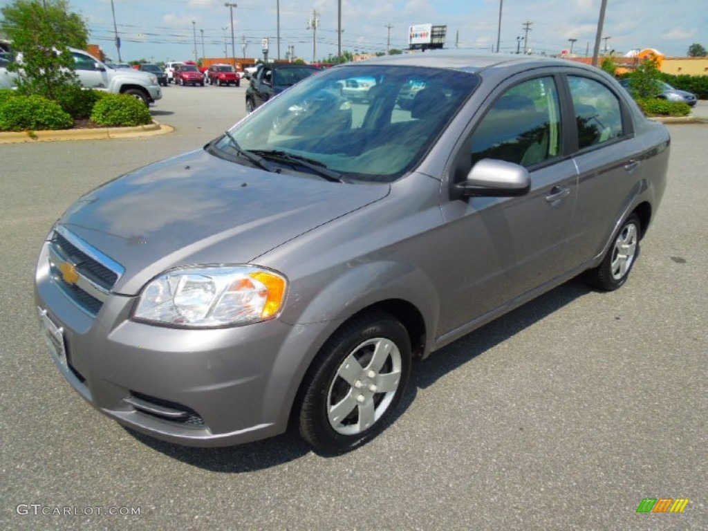 2010 Aveo LT Sedan - Medium Gray / Charcoal photo #1