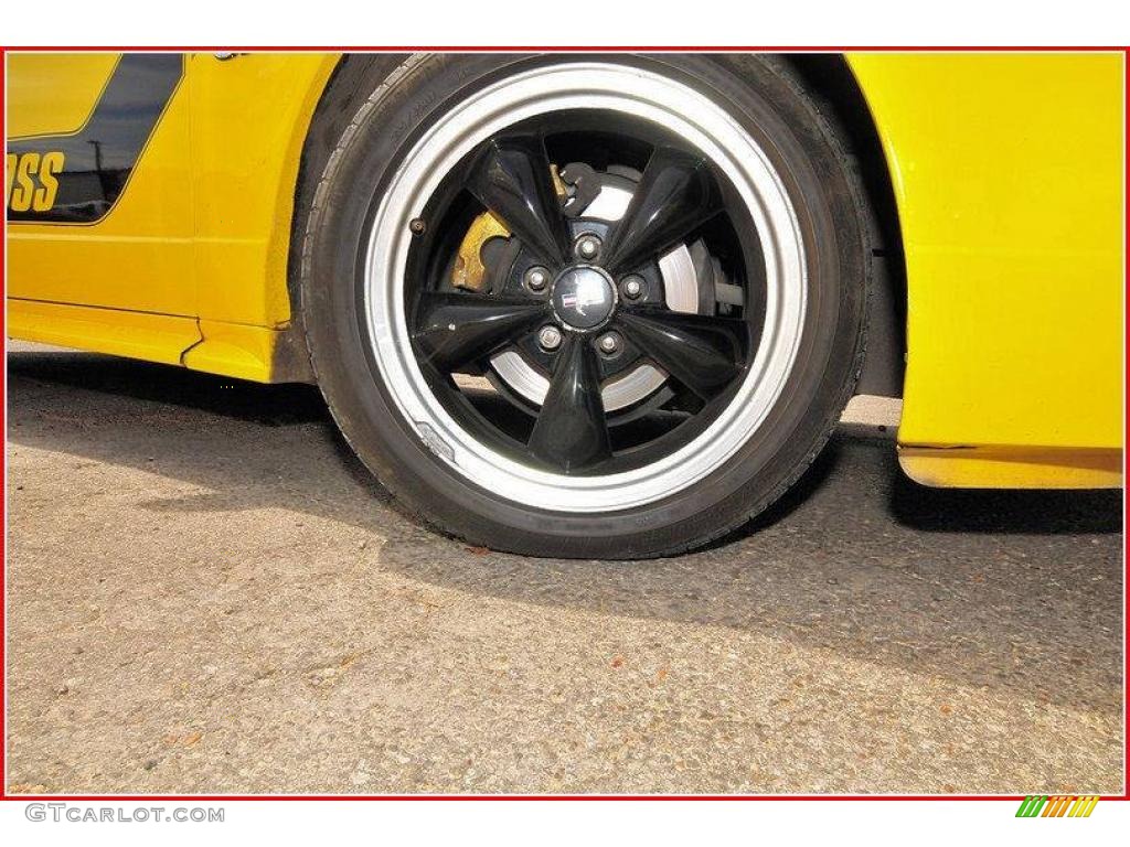 2001 Mustang GT Coupe - Zinc Yellow Metallic / Dark Charcoal photo #24