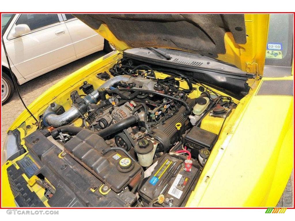 2001 Mustang GT Coupe - Zinc Yellow Metallic / Dark Charcoal photo #25