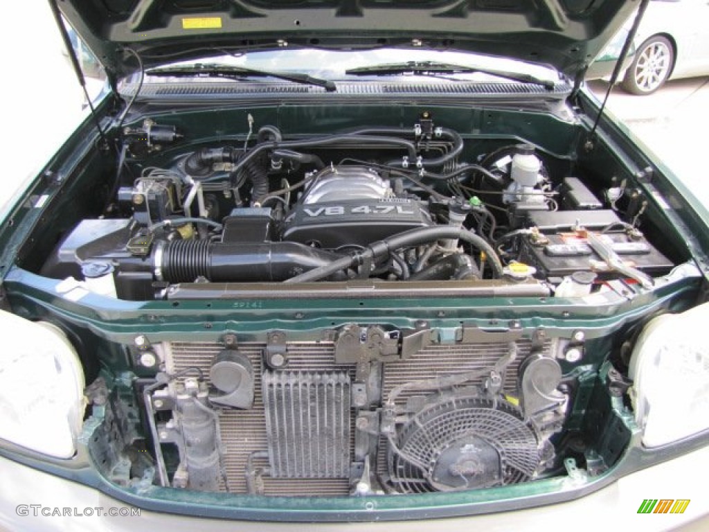 2004 Toyota Sequoia SR5 4x4 4.7 Liter DOHC 32-Valve V8 Engine Photo #70455496