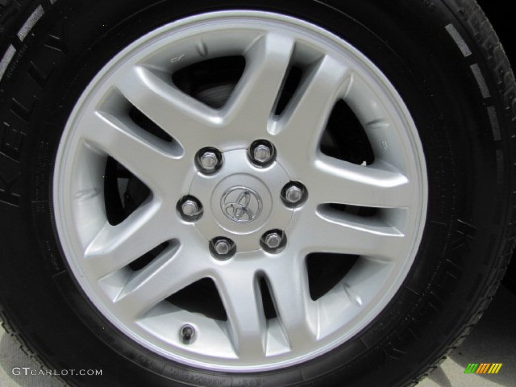 2004 Toyota Sequoia SR5 4x4 Wheel Photo #70455523
