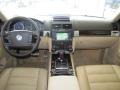 Reed Green Metallic - Touareg V8 Photo No. 3