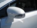 Blizzard White Pearl - Venza XLE Photo No. 11