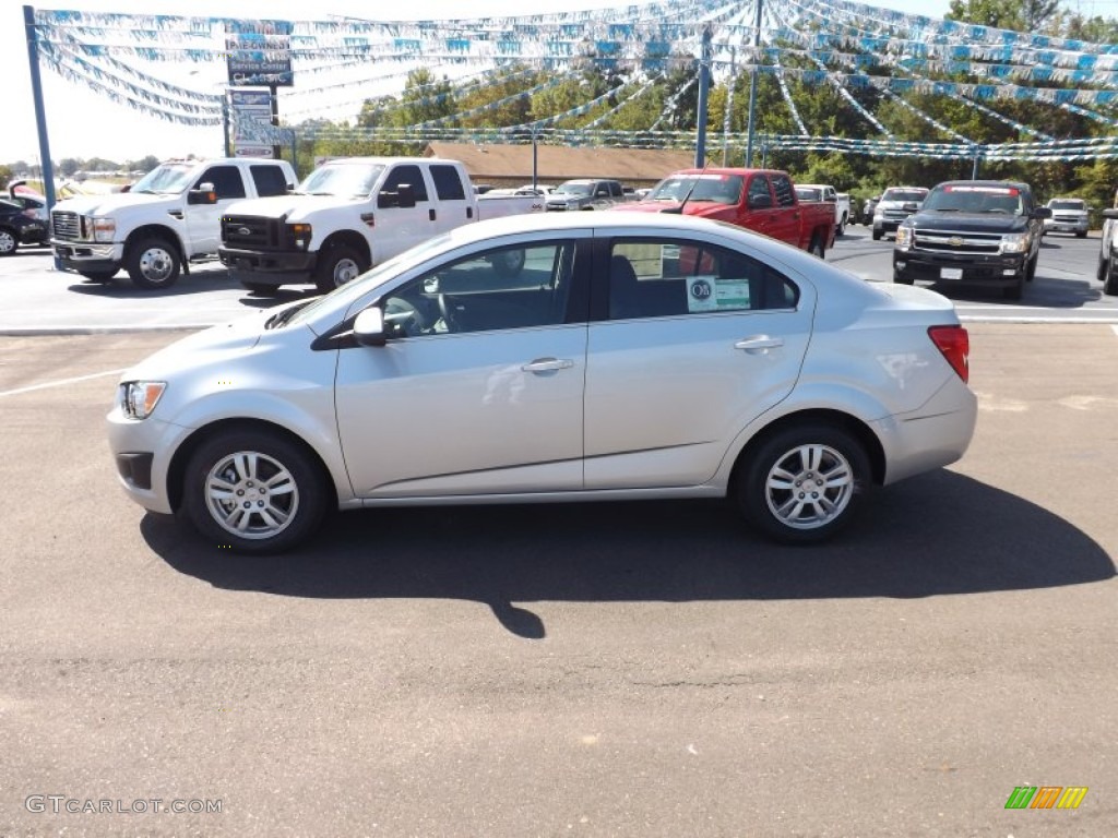 2012 Sonic LT Sedan - Silver Ice Metallic / Jet Black/Brick photo #2