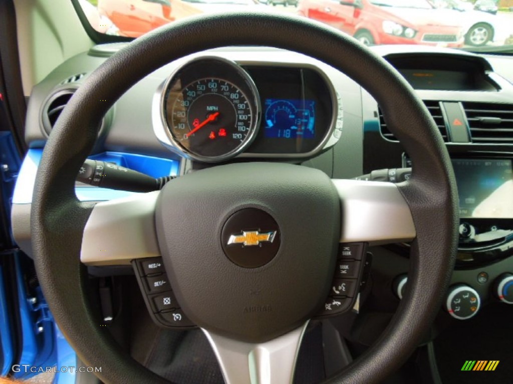 2013 Chevrolet Spark LT Silver/Blue Steering Wheel Photo #70461997