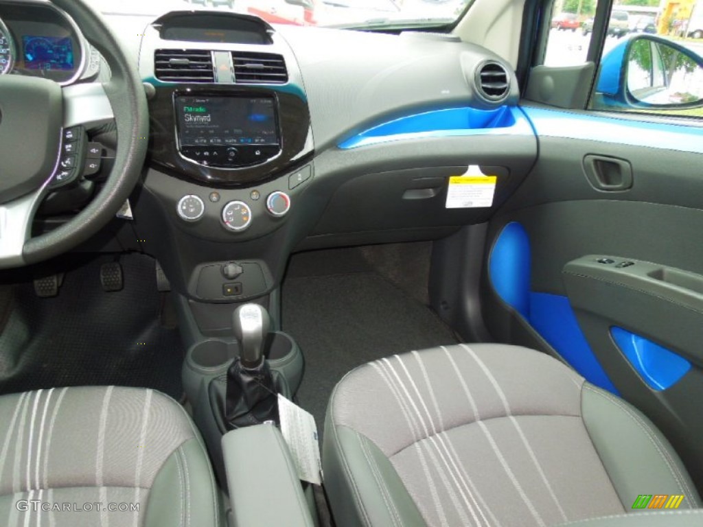 2013 Chevrolet Spark LT Silver/Blue Dashboard Photo #70462039