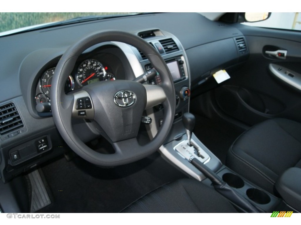 2013 Corolla S - Super White / Dark Charcoal photo #5