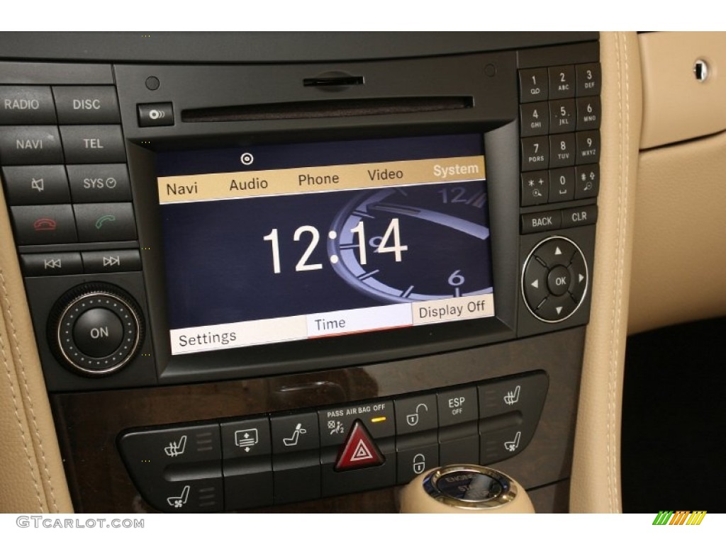 2011 Mercedes-Benz CLS 550 Controls Photo #70462579