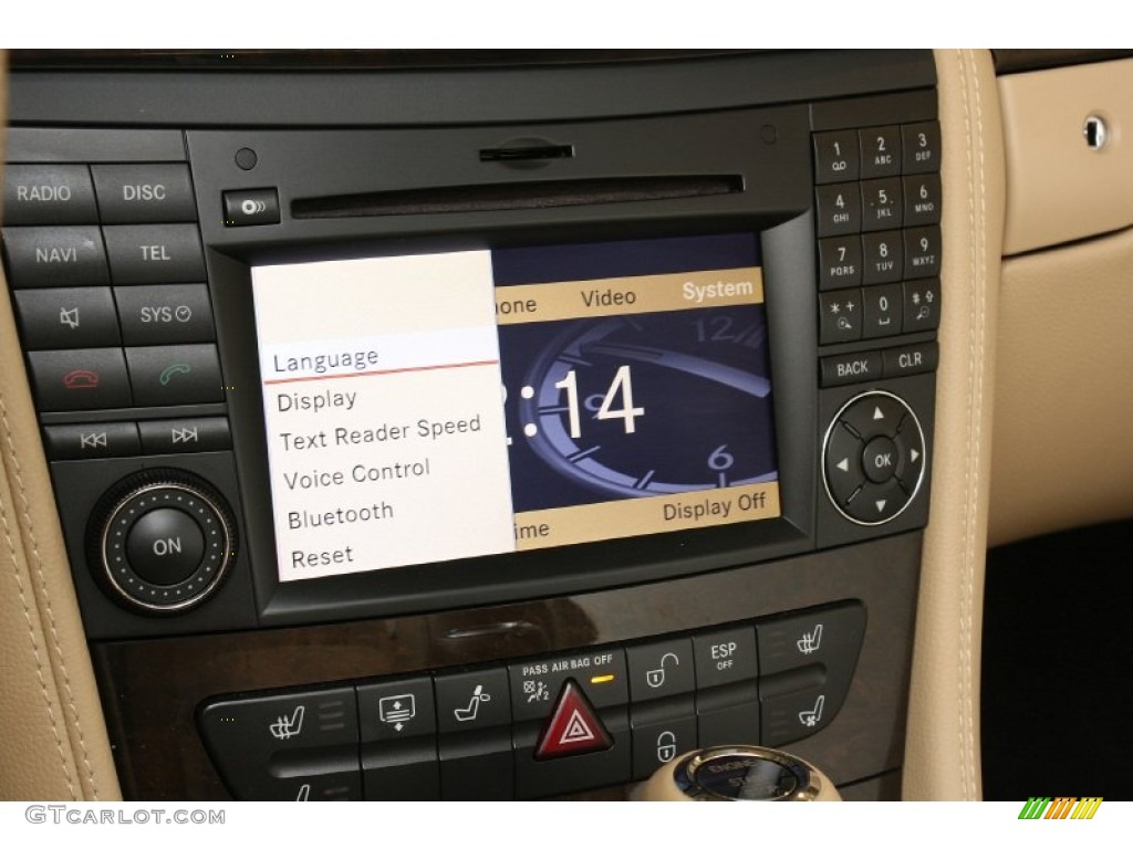 2011 Mercedes-Benz CLS 550 Controls Photo #70462594