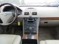 Black - XC90 2.5T Photo No. 22