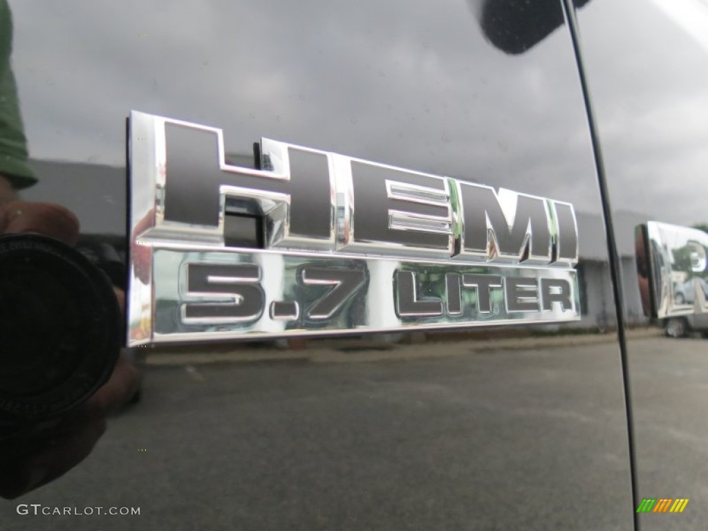 2012 Ram 1500 Big Horn Quad Cab - Black / Dark Slate Gray/Medium Graystone photo #9