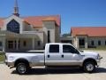 Oxford White - F350 Super Duty Lariat FX4 Crew Cab 4x4 Dually Photo No. 2