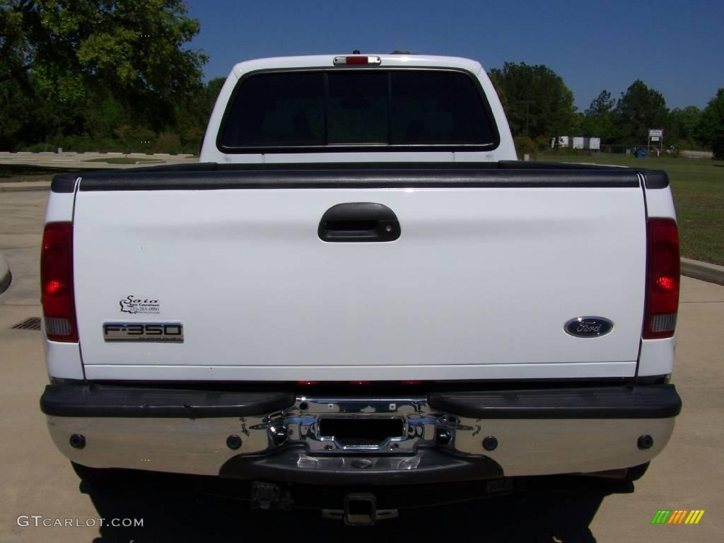 2006 F350 Super Duty Lariat FX4 Crew Cab 4x4 Dually - Oxford White / Tan photo #4