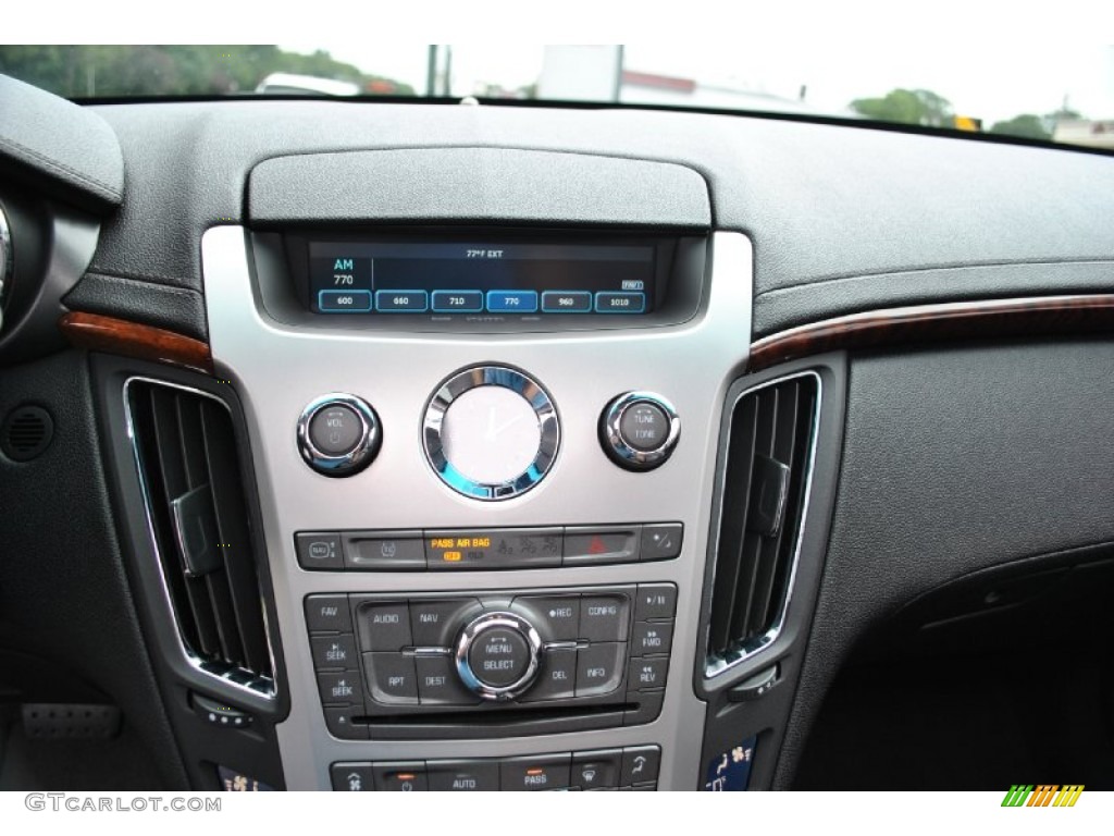 2008 Cadillac CTS Sedan Controls Photo #70467115