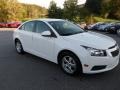 Summit White - Cruze LT Photo No. 3