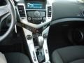 Summit White - Cruze LT Photo No. 23