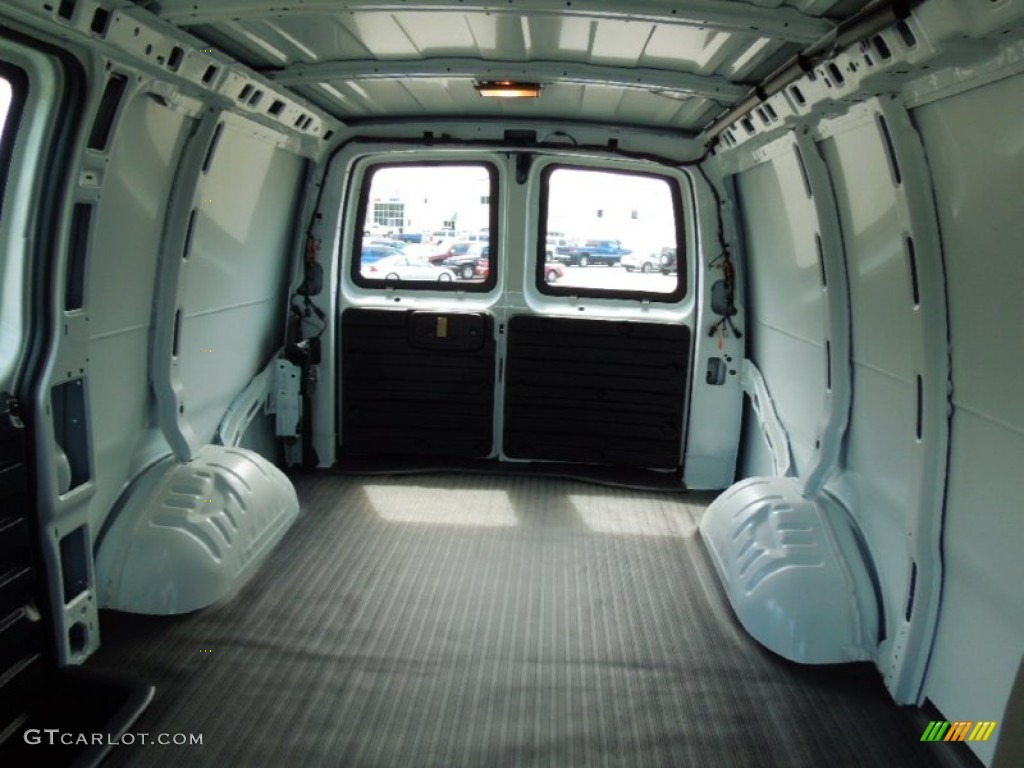 2013 Express 1500 Cargo Van - Summit White / Medium Pewter photo #13