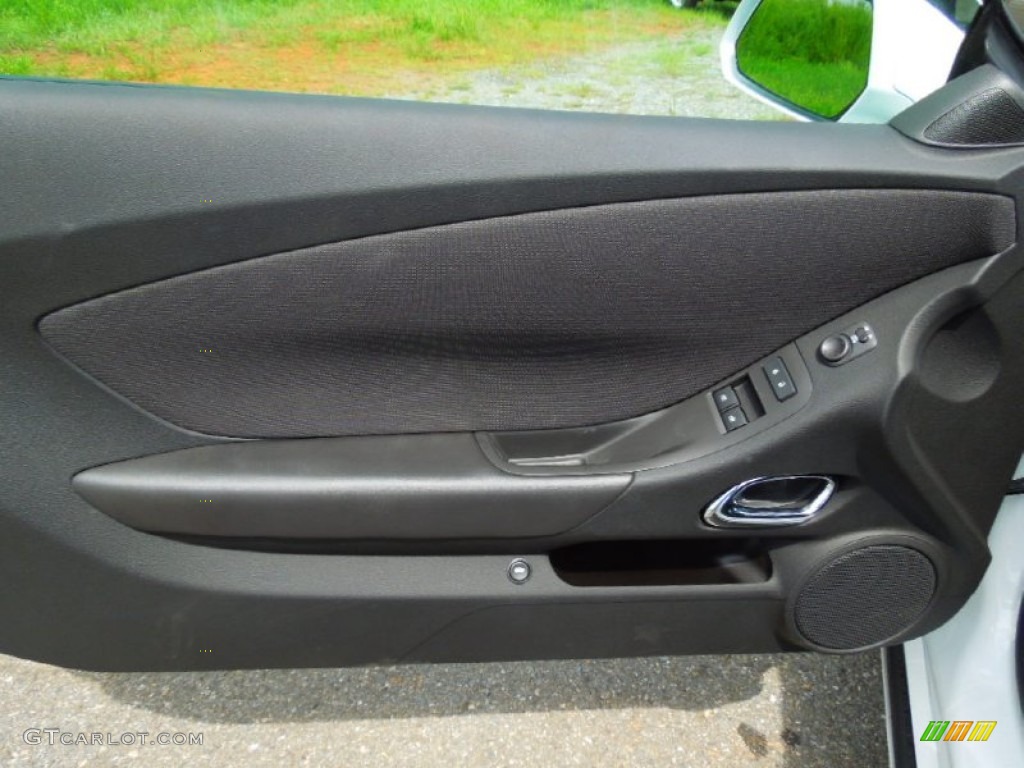 2013 Chevrolet Camaro LT Coupe Black Door Panel Photo #70470049