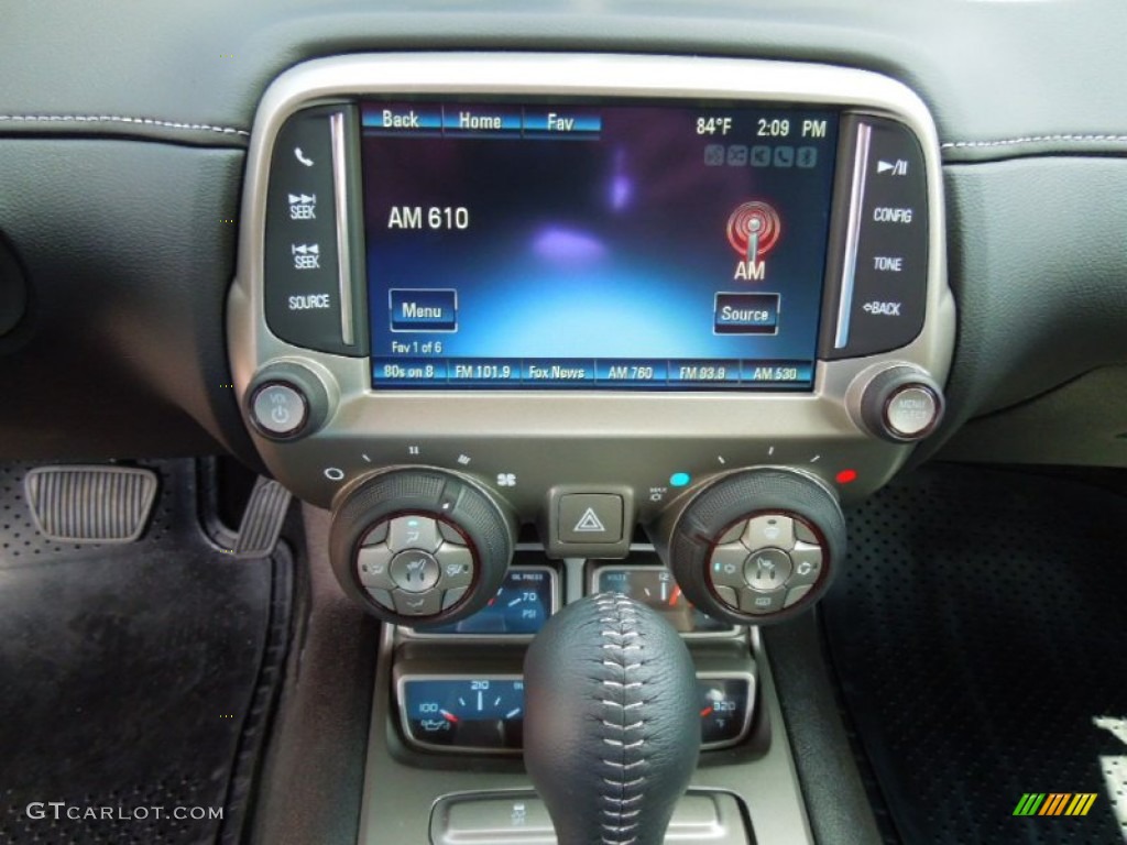 2013 Chevrolet Camaro SS Coupe Controls Photo #70470229