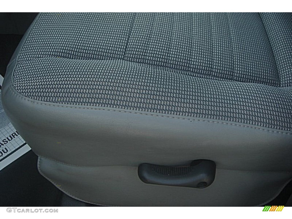 2008 Ram 3500 ST Quad Cab 4x4 Flat Bed - Mineral Gray Metallic / Medium Slate Gray photo #33
