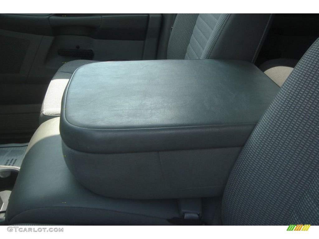 2008 Ram 3500 ST Quad Cab 4x4 Flat Bed - Mineral Gray Metallic / Medium Slate Gray photo #35