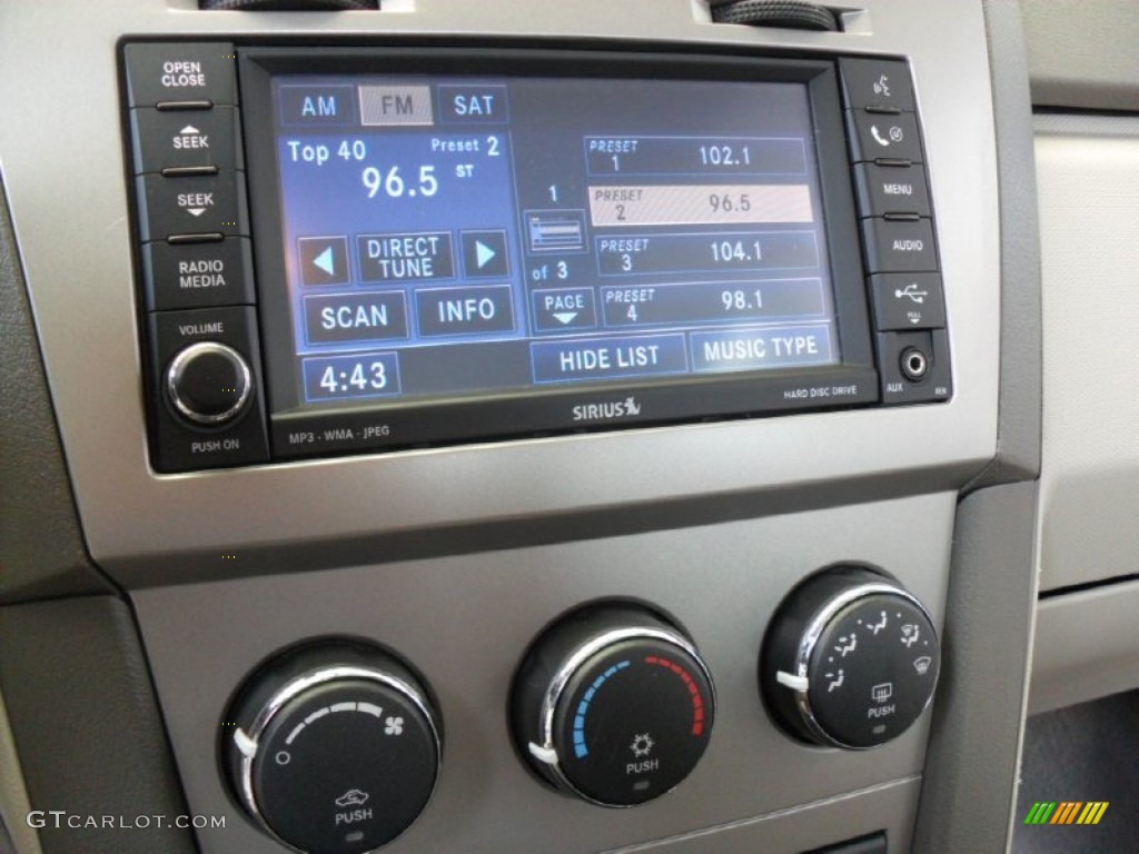 2008 Avenger SXT - Light Sandstone Metallic / Dark Khaki/Light Graystone photo #8