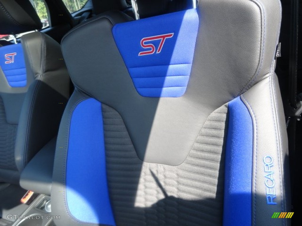 sparco seats focus st