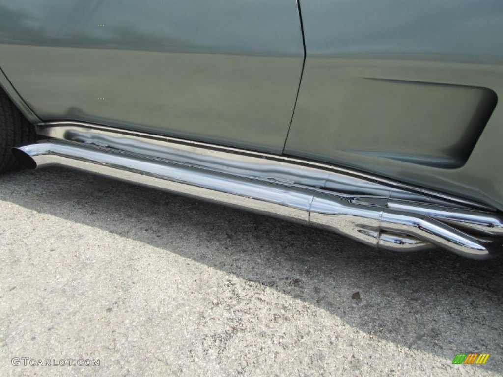 1977 Chevrolet Corvette Coupe Exhaust Photos