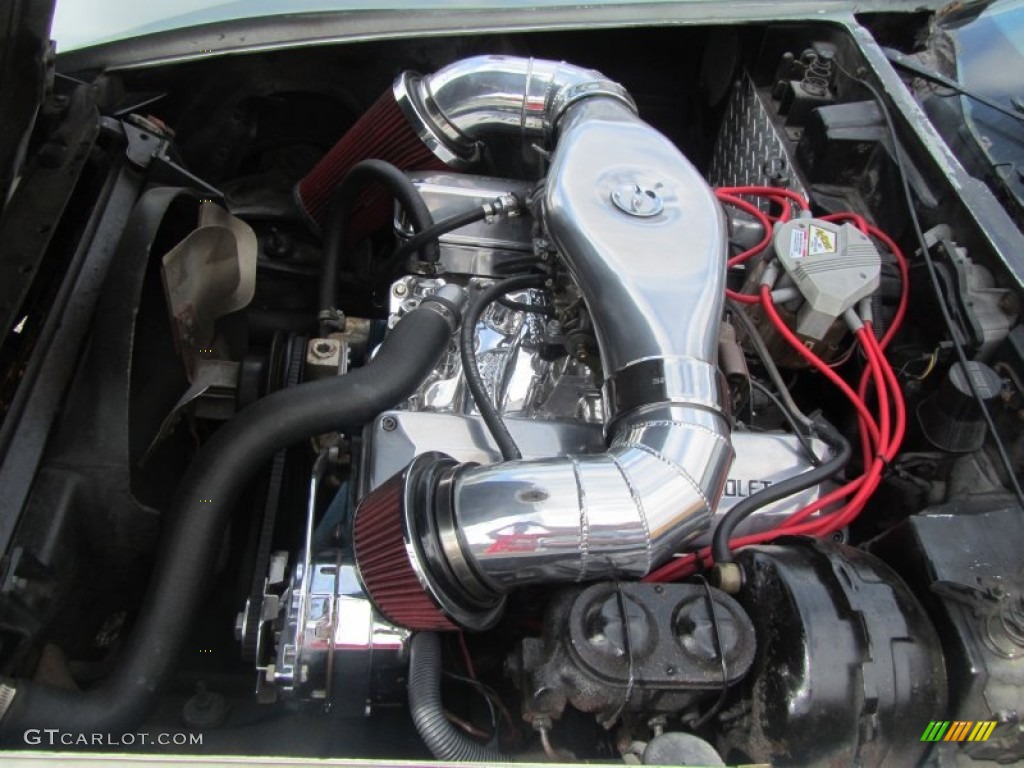 1977 Chevrolet Corvette Coupe 350 cid OHV 16-Valve V8 Engine Photo #70472830