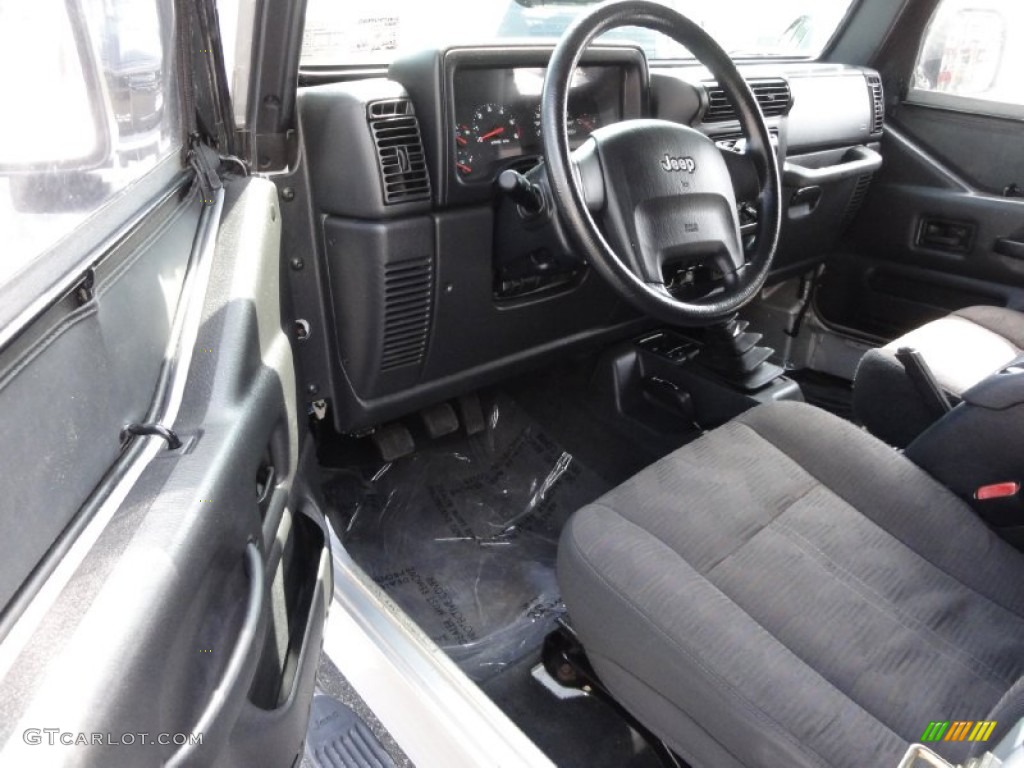 2004 Wrangler Sport 4x4 - Bright Silver Metallic / Dark Slate Gray photo #12