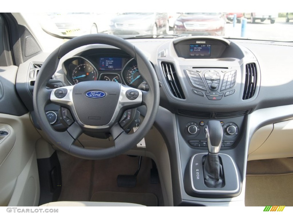 2013 Ford Escape SE 2.0L EcoBoost Medium Light Stone Dashboard Photo #70476062