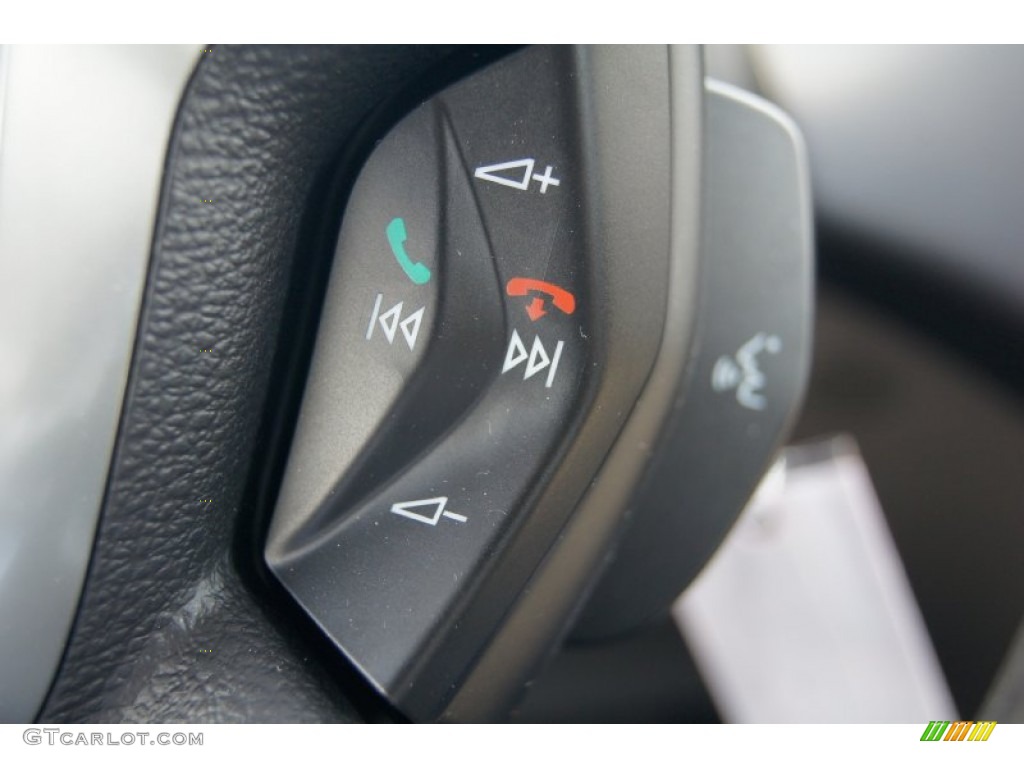 2013 Ford Escape SE 2.0L EcoBoost Controls Photo #70476128