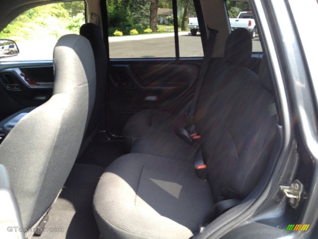 2004 Grand Cherokee Freedom Edition 4x4 - Graphite Metallic / Dark Slate Gray photo #22
