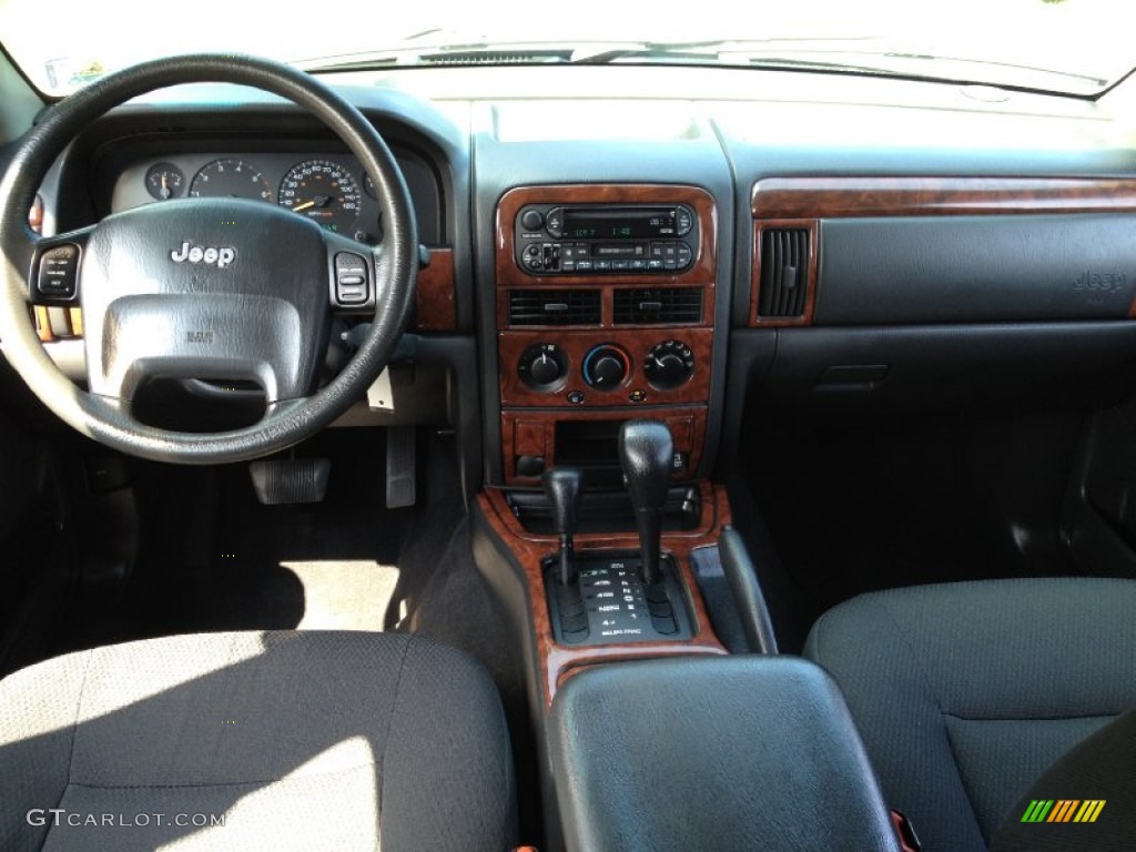 2004 Grand Cherokee Freedom Edition 4x4 - Graphite Metallic / Dark Slate Gray photo #23