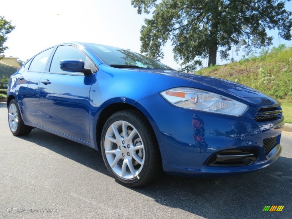 2013 Dart SXT - Blue Streak Pearl Coat / Black photo #4