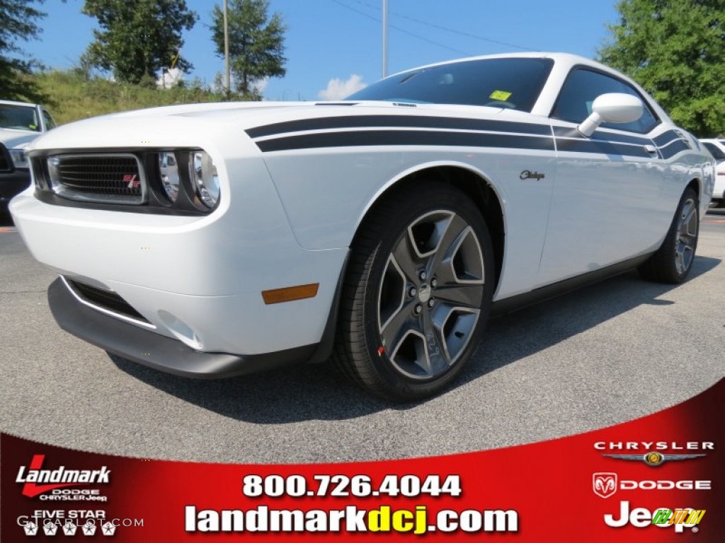 2013 Challenger R/T Classic - Bright White / Dark Slate Gray photo #1