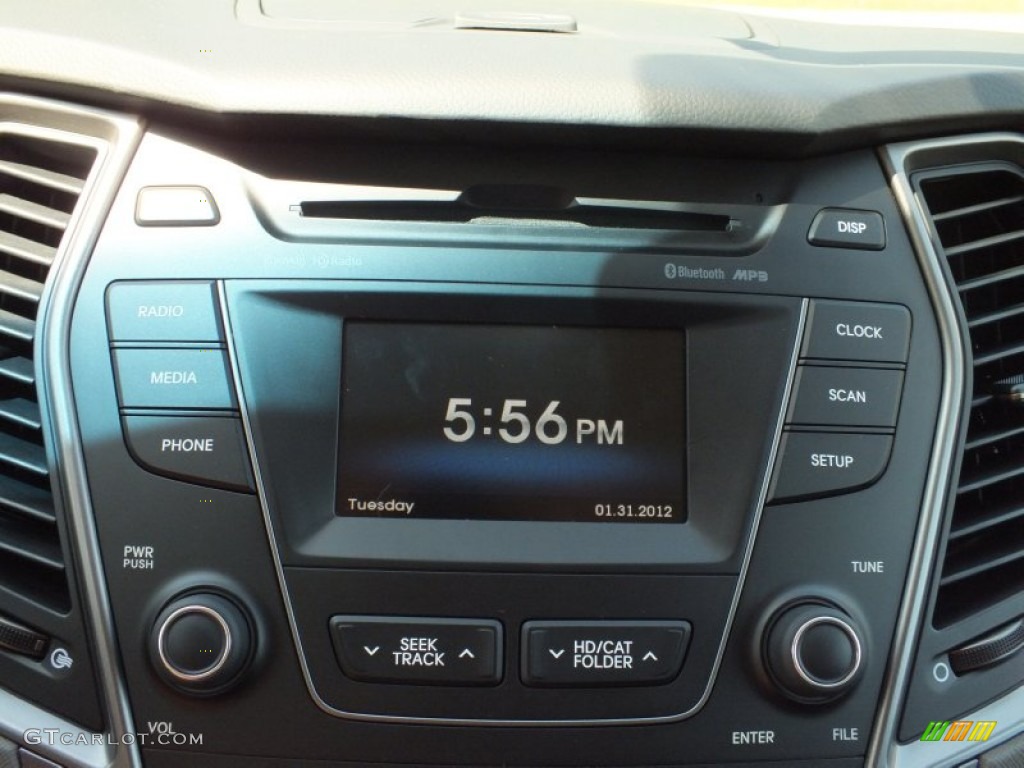 2013 Hyundai Santa Fe Sport 2.0T Controls Photo #70483109