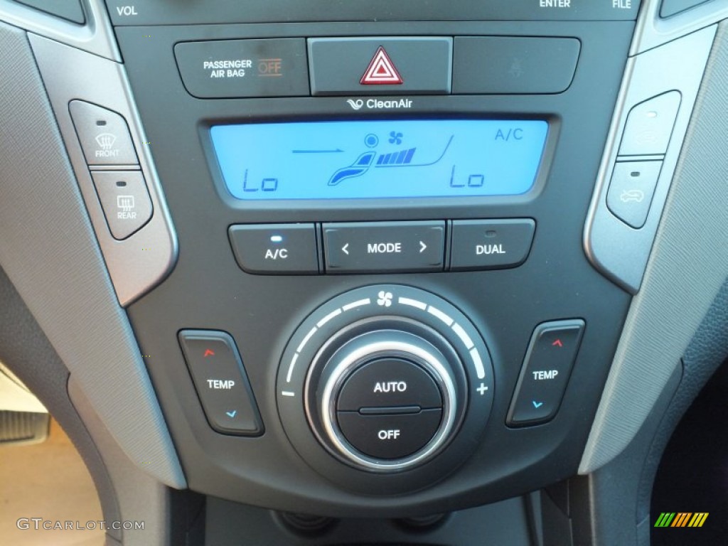 2013 Hyundai Santa Fe Sport 2.0T Controls Photo #70483118