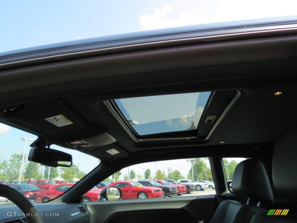 2013 Challenger R/T Classic - Pitch Black / Dark Slate Gray photo #9