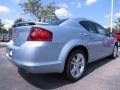 Crystal Blue Pearl - Avenger SXT V6 Photo No. 3