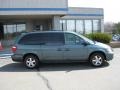 2005 Magnesium Pearl Dodge Grand Caravan SXT  photo #4