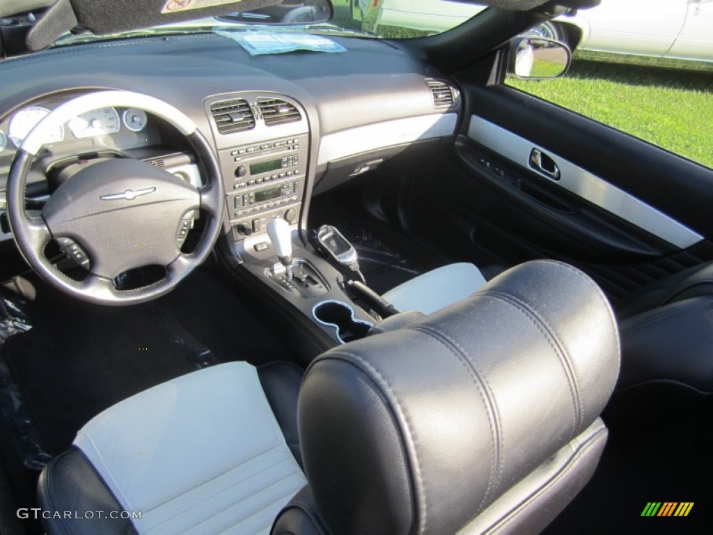 Black Ink/Whisper White Interior 2003 Ford Thunderbird Premium Roadster Photo #70487776