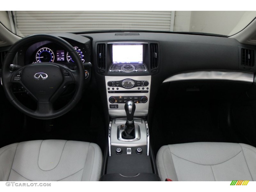 2010 Infiniti G 37 Convertible Stone Dashboard Photo #70488965