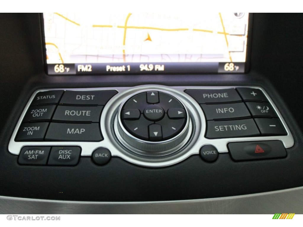 2010 Infiniti G 37 Convertible Controls Photo #70488980