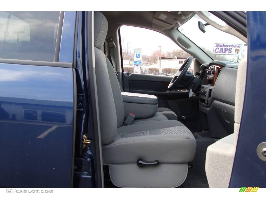 2006 Ram 2500 SLT Quad Cab 4x4 - Patriot Blue Pearl / Medium Slate Gray photo #14