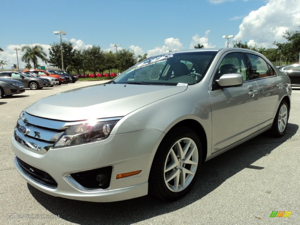 2010 Fusion SEL - Brilliant Silver Metallic / Medium Light Stone photo #13