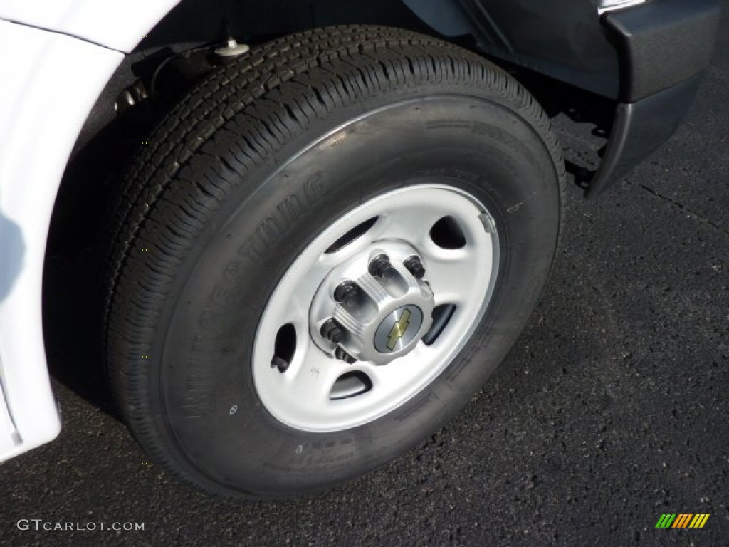 2013 Chevrolet Express 2500 Cargo Van Wheel Photo #70490744