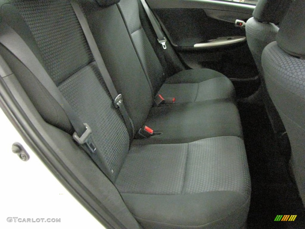 2009 Corolla XRS - Super White / Dark Charcoal photo #11