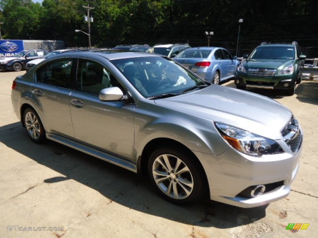 2013 Legacy 2.5i Limited - Ice Silver Metallic / Off Black Leather photo #6