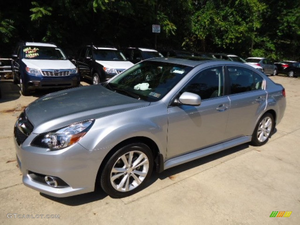 2013 Legacy 2.5i Limited - Ice Silver Metallic / Off Black Leather photo #8